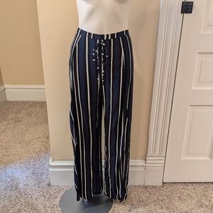 Anthropologie maeve navy blue and white striped open leg pants size M